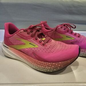 Brooks Hyperion Max Womens 9.5